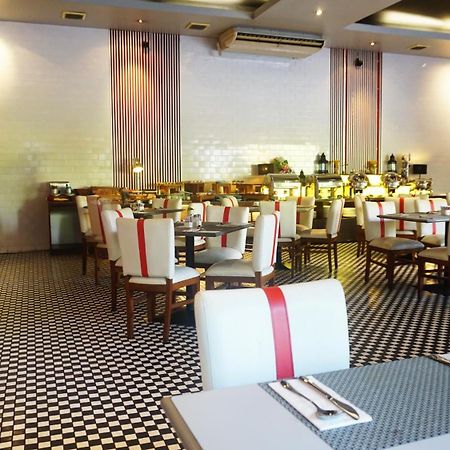 Artotel Ts Suites Surabaja Zewnętrze zdjęcie