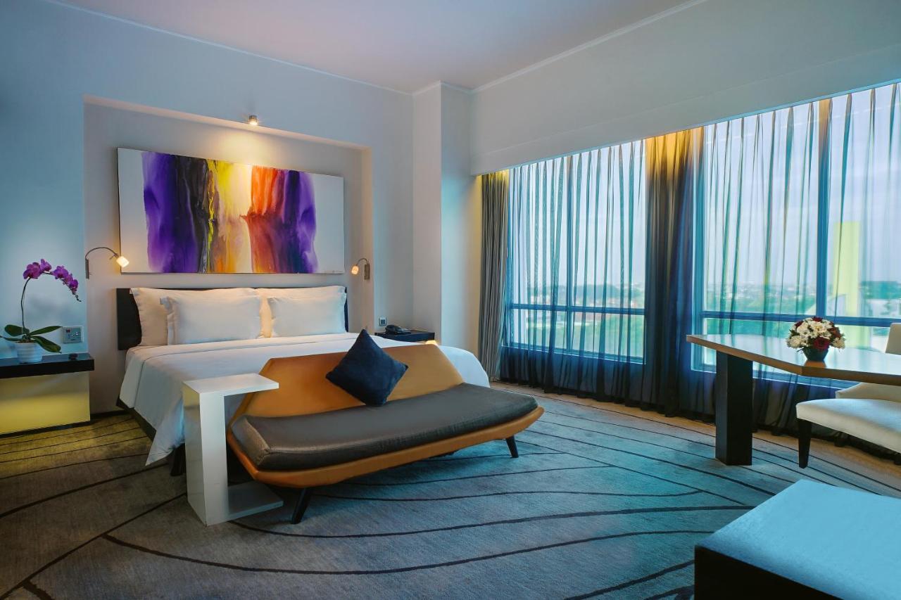 Artotel Ts Suites Surabaja Zewnętrze zdjęcie