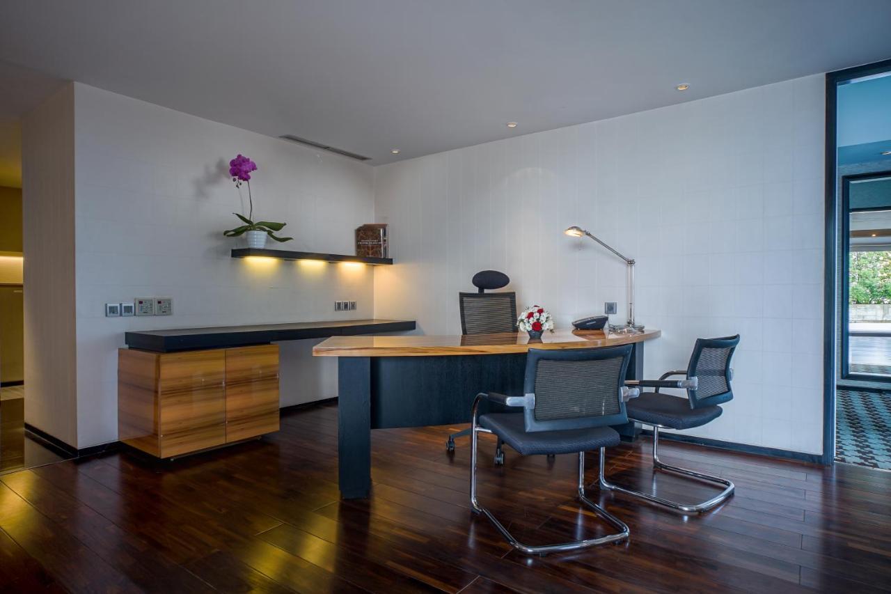 Artotel Ts Suites Surabaja Zewnętrze zdjęcie