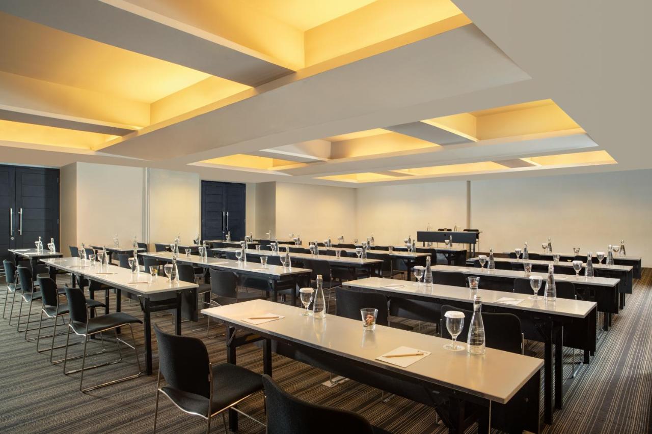 Artotel Ts Suites Surabaja Zewnętrze zdjęcie