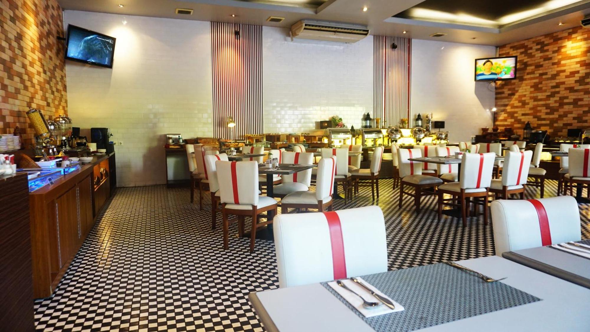 Artotel Ts Suites Surabaja Zewnętrze zdjęcie